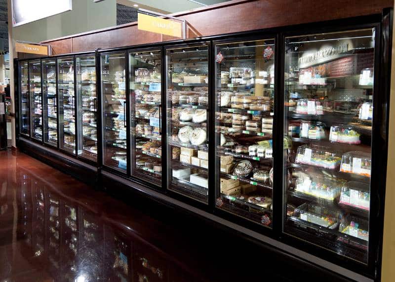 ONRZH-display-case-photo-frozen-bakery-JS-3990.jpg-v2.jpg